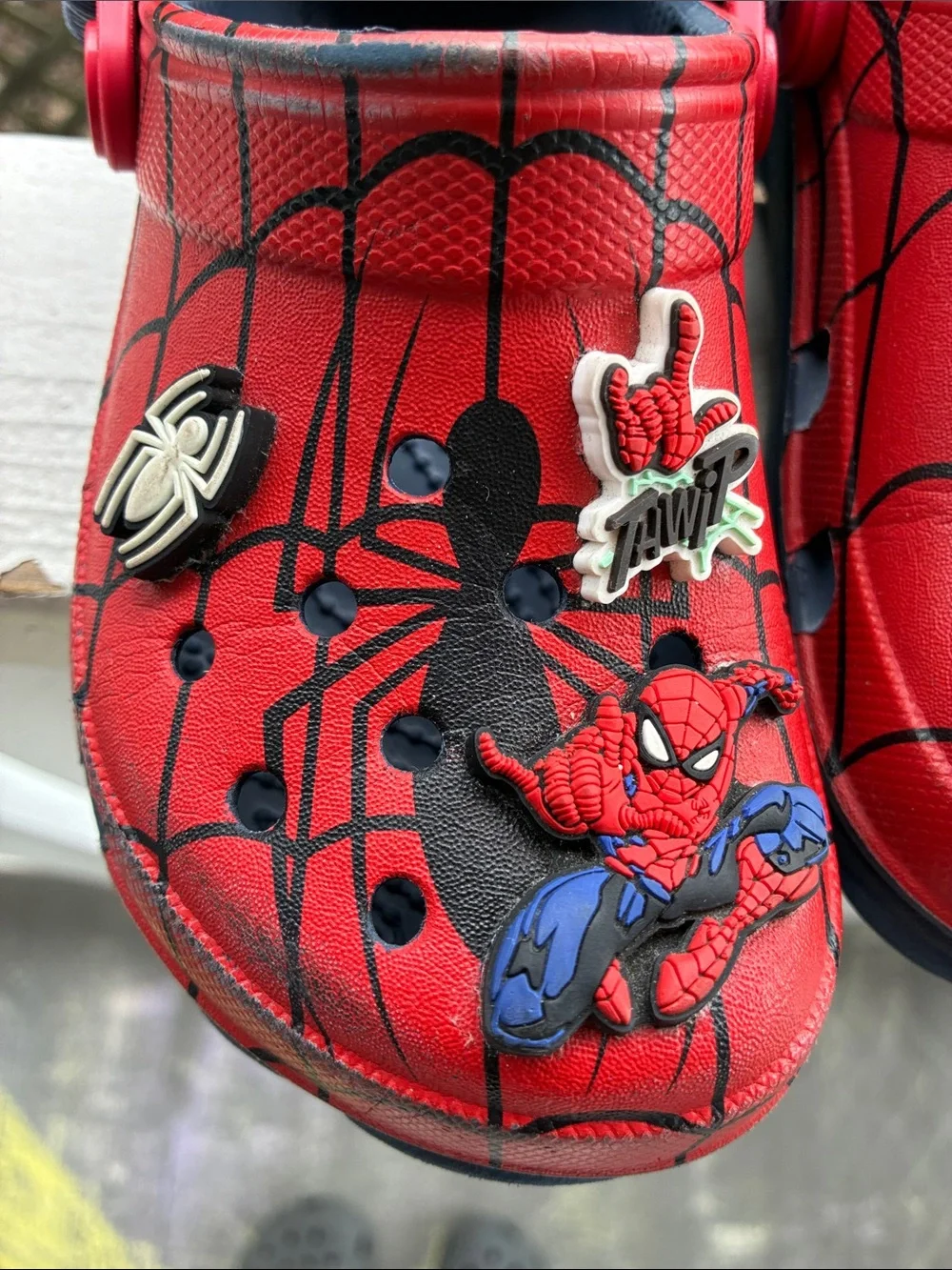 CROCS Kids Red Spider-Web with Superhero Charms